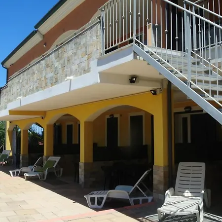 Apartmán Terrazze Sul Mare Alla Ciaccia - 5 *